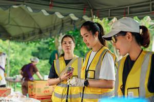 BIB: 
                            <button type="button" onclick="openModal(25059725)" class="btn btn-primary btn-sm float-right btn-popup" data-toggle="modal" data-target=".modal-high-quality">
                        <i class="fas fa-shopping-cart"></i> Add to Cart
                    </button>
                                            <button type="button" onclick="isThisMe(25059725, true)" class="btn btn-success btn-sm float-right btn-popup btn-isme hidden" data-toggle="tooltip" data-placement="bottom" title="นี่คือรูปของคุณใช่ไหม คลิกที่นี่เพื่อเอาเข้าอัลบั้ม">
                        <i class="fas fa-plus"></i> Add to album
                    </button>
                    <button type="button" onclick="isThisMe(25059725, false)" class="btn btn-warning btn-sm float-right btn-popup btn-isnotme hidden">
                        <i class="fas fa-ban"></i> Remove from album
                    </button>